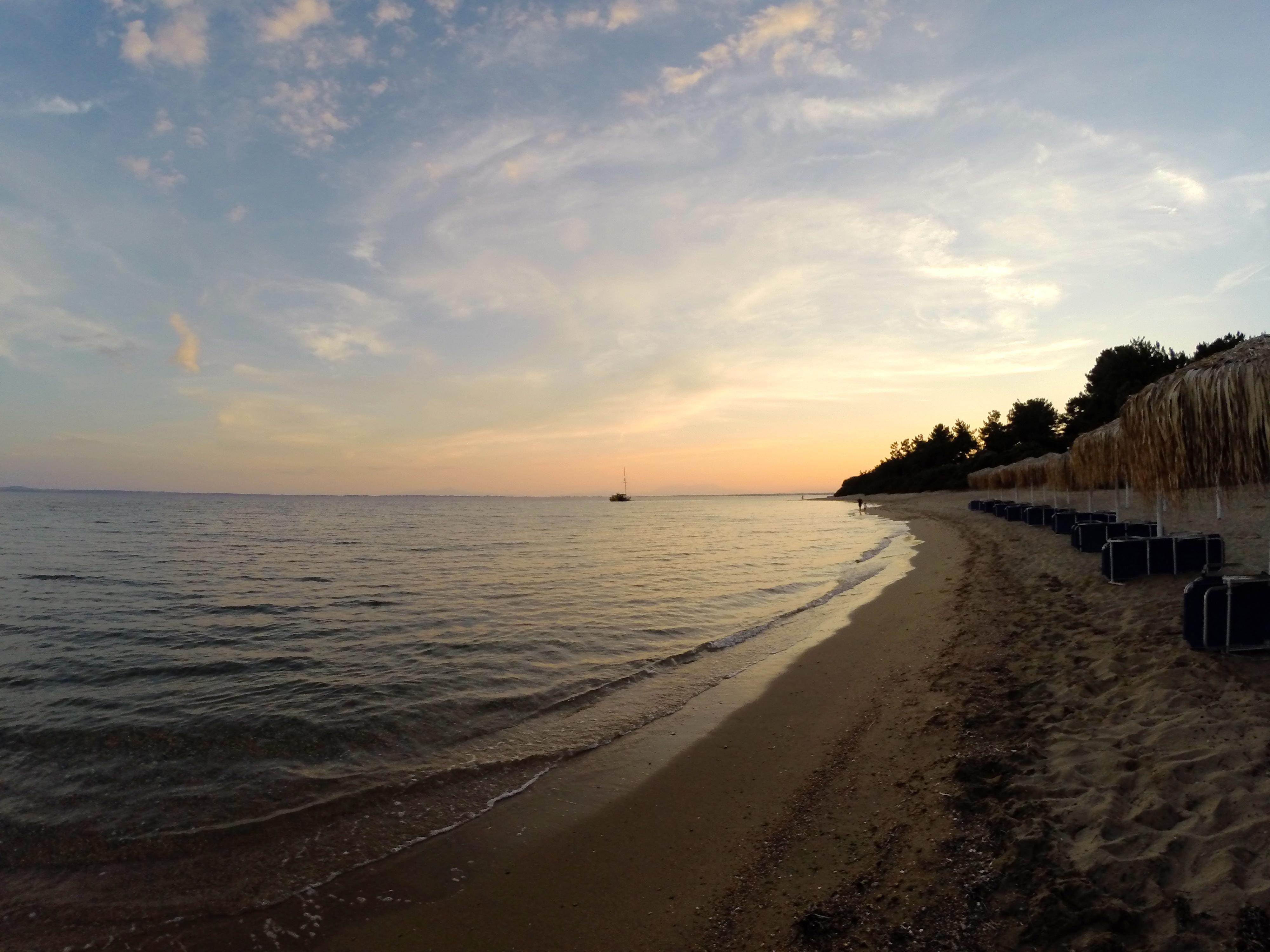 Glavas Inn Hotel Gerakini Buitenkant foto